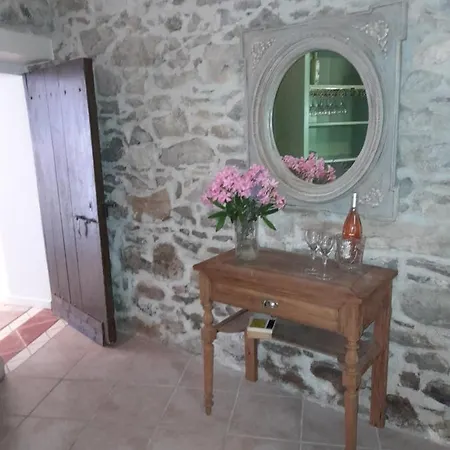 Le De Valiere Piscine,spa Et Climatisation Holiday home *