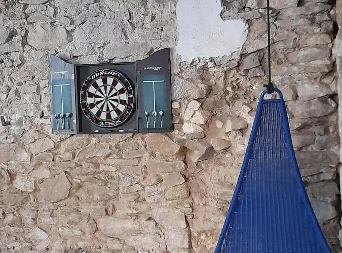 Le De Valiere Piscine,spa Et Climatisation * Sainte-Valière