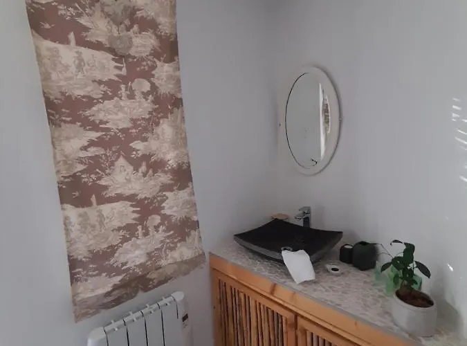 度假居 Le De Valiere Piscine,spa Et Climatisation Sainte-Valière