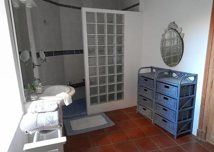 Le De Valiere Piscine,spa Et Climatisation * Sainte-Valière