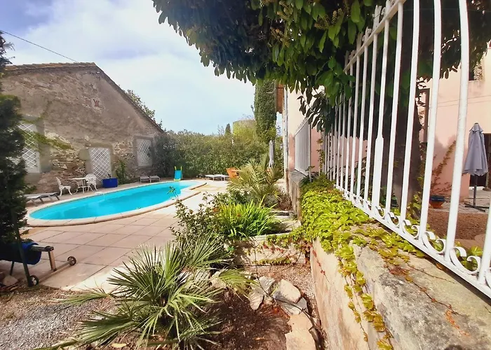 Le De Valiere Piscine,spa Et Climatisation 펜션 *
