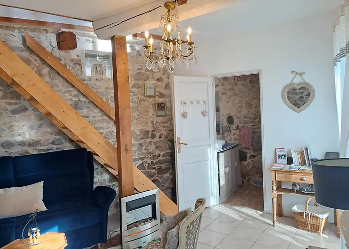 度假居 Le De Valiere Piscine,spa Et Climatisation *